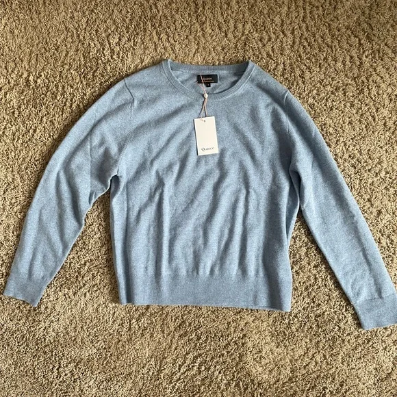 Quince Mongolian Cashmere Crewneck Sweater - Picture 4 of 5